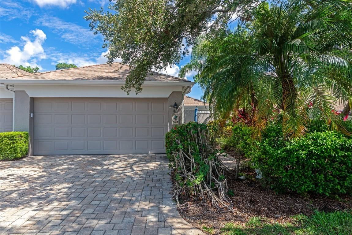 5417 Champagne #63, Sarasota, FL 34235
