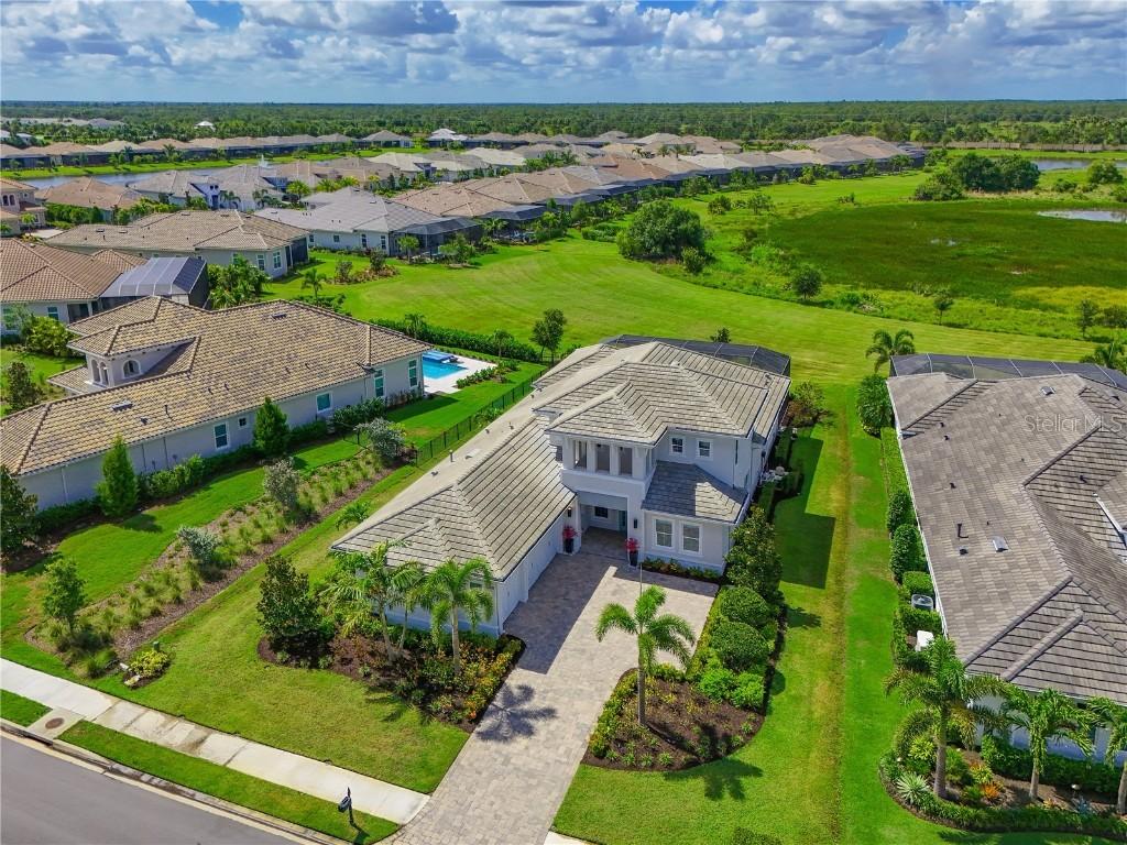 17110 Verona Pl., Lakewood Ranch, FL 34202