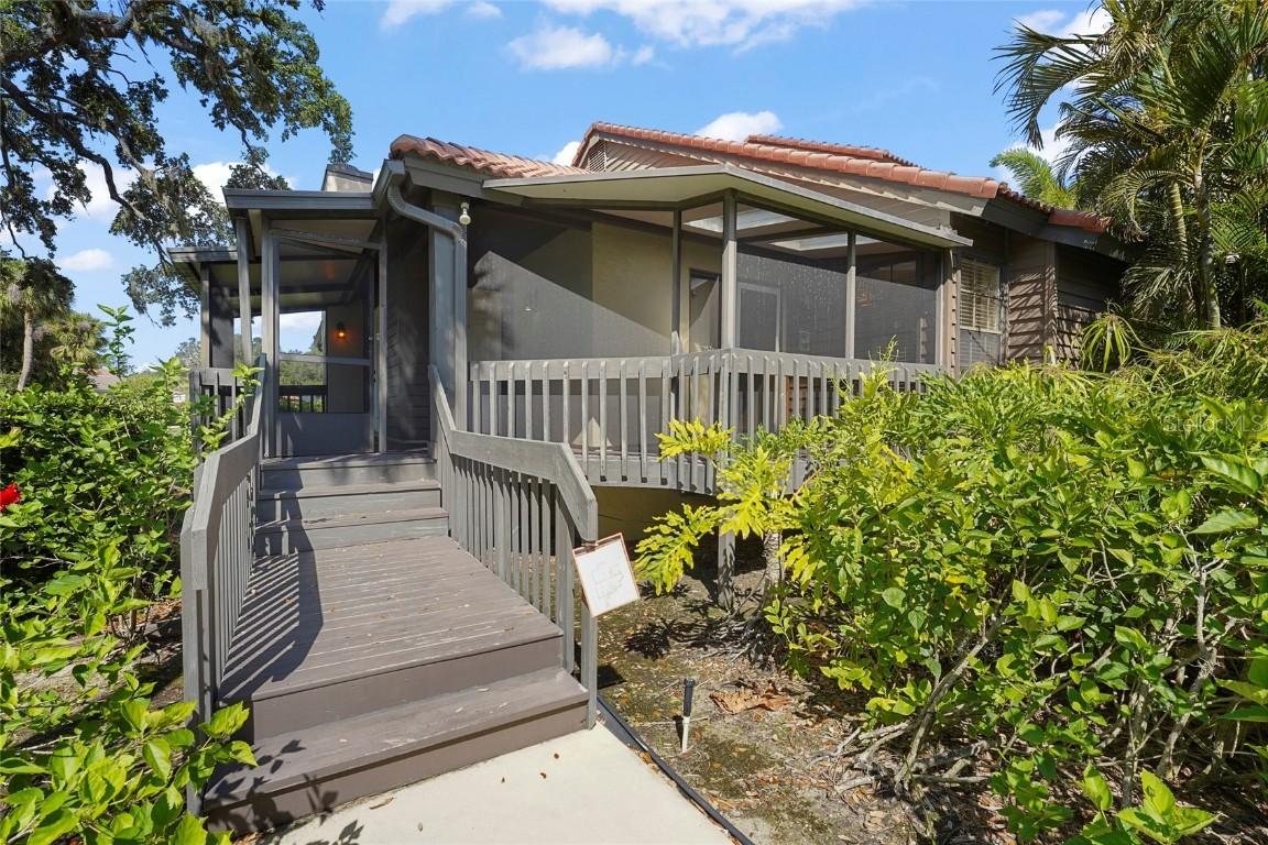 4333 Trails Dr. #10-1, Sarasota, FL 34232