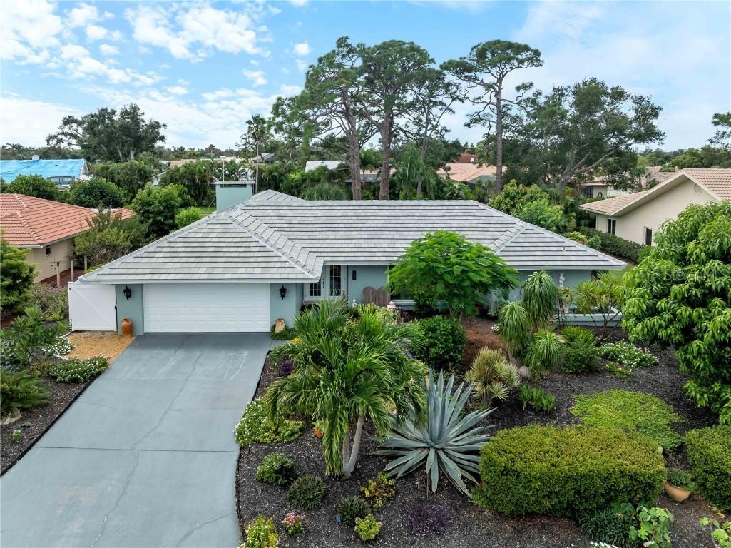 123 Windward Dr., Osprey, FL 34229