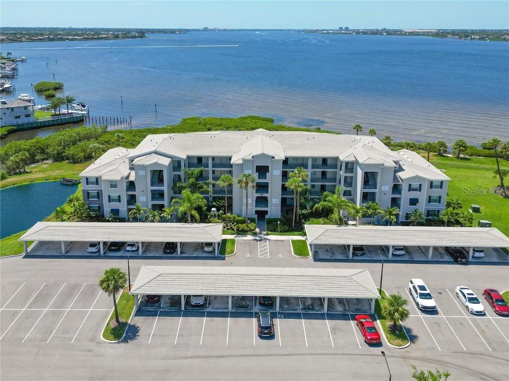 850 Tidewater Shores Loop #102, Bradenton, FL 34208