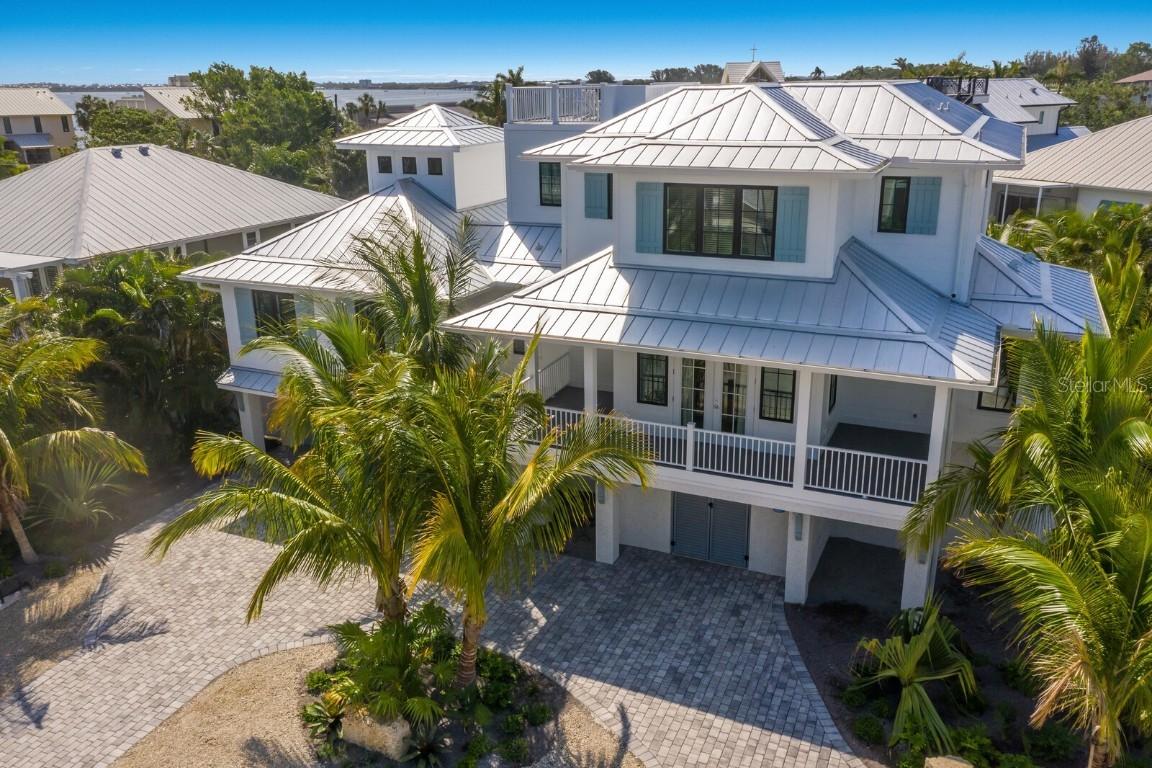 227 S Harbor Dr., Holmes Beach, FL 34217
