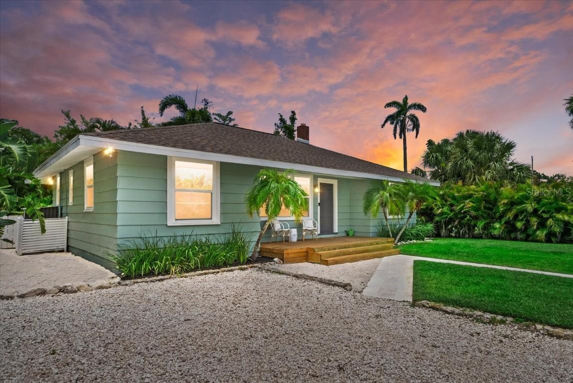 1051 Indian Beach Dr., Sarasota, FL 34234