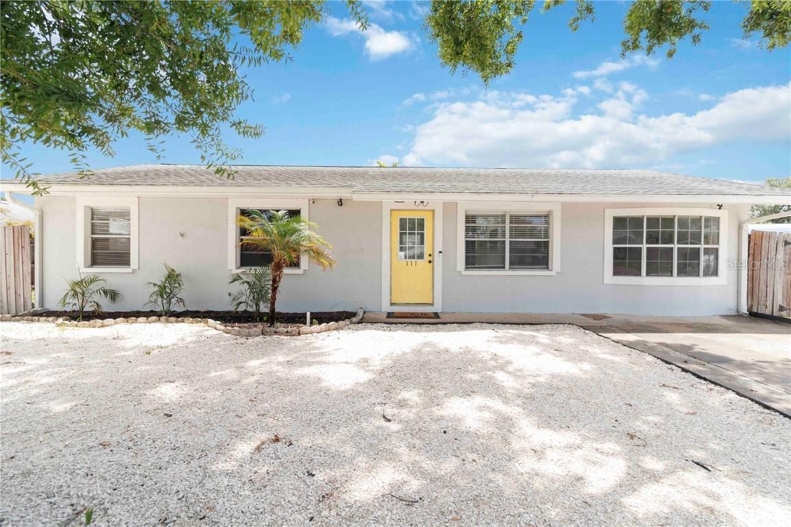 111 66th Street Ct., Bradenton, FL 34208