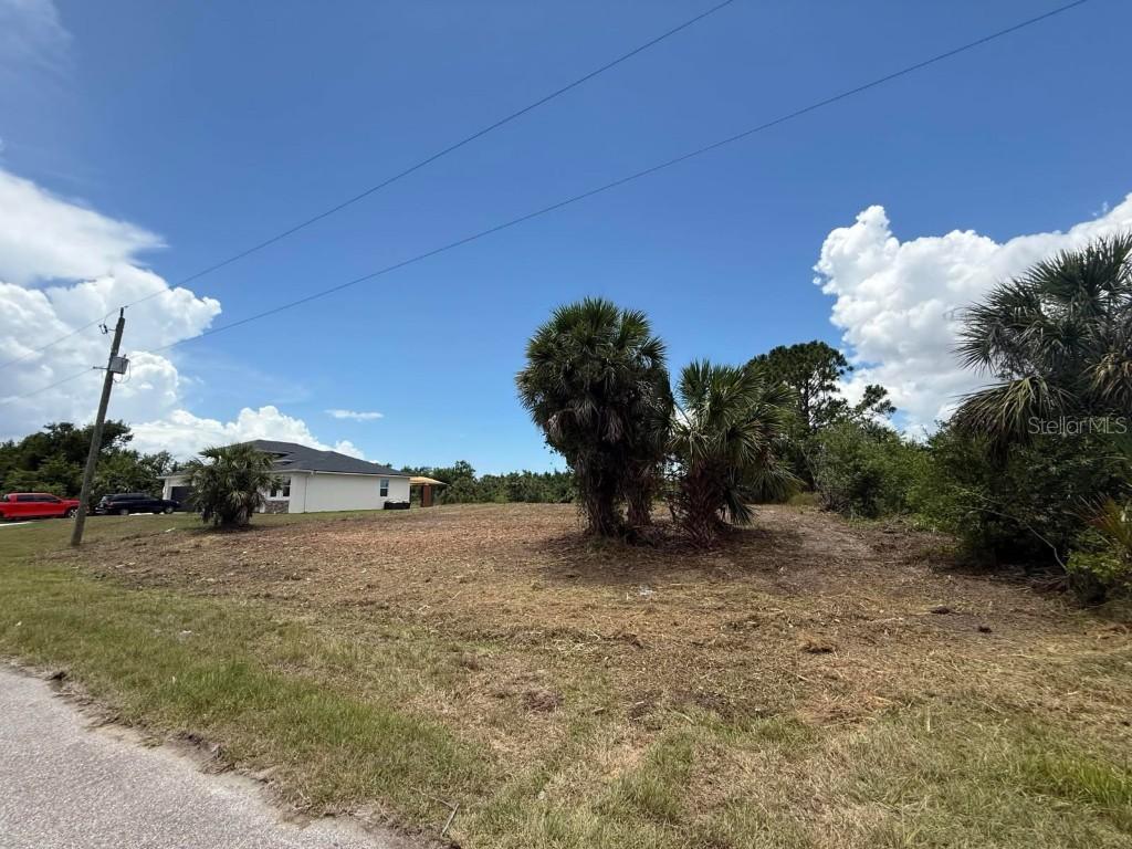 Lot 22 Eastman Cir., North Port, FL 34288