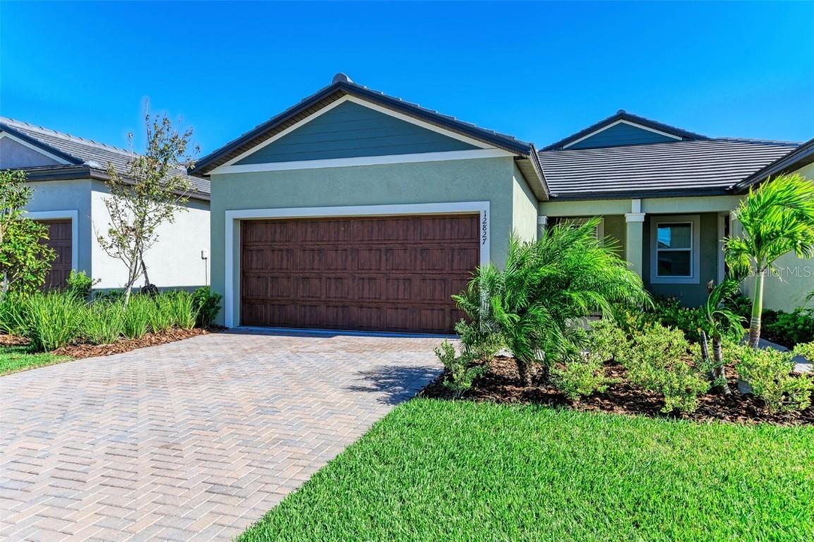 12827 Lily Quartz Loop, Parrish, FL 34219