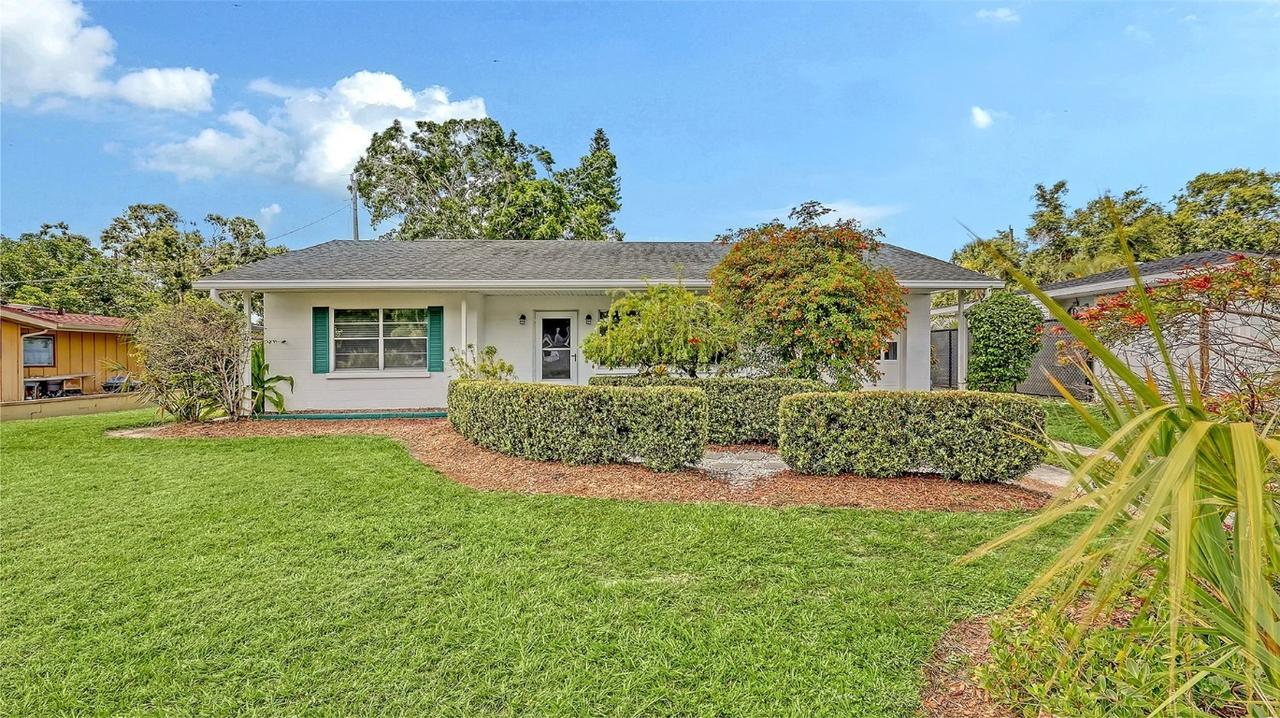 2088 Grove St., Sarasota, FL 34239