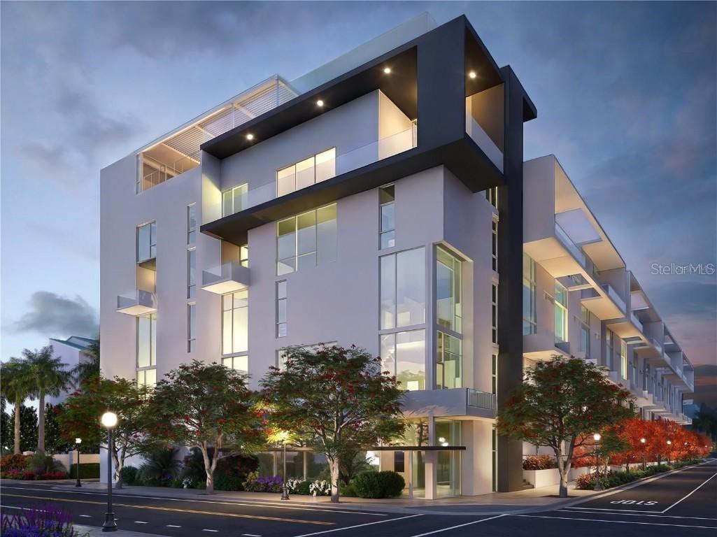 1305 4th St. #301G, Sarasota, FL 34236