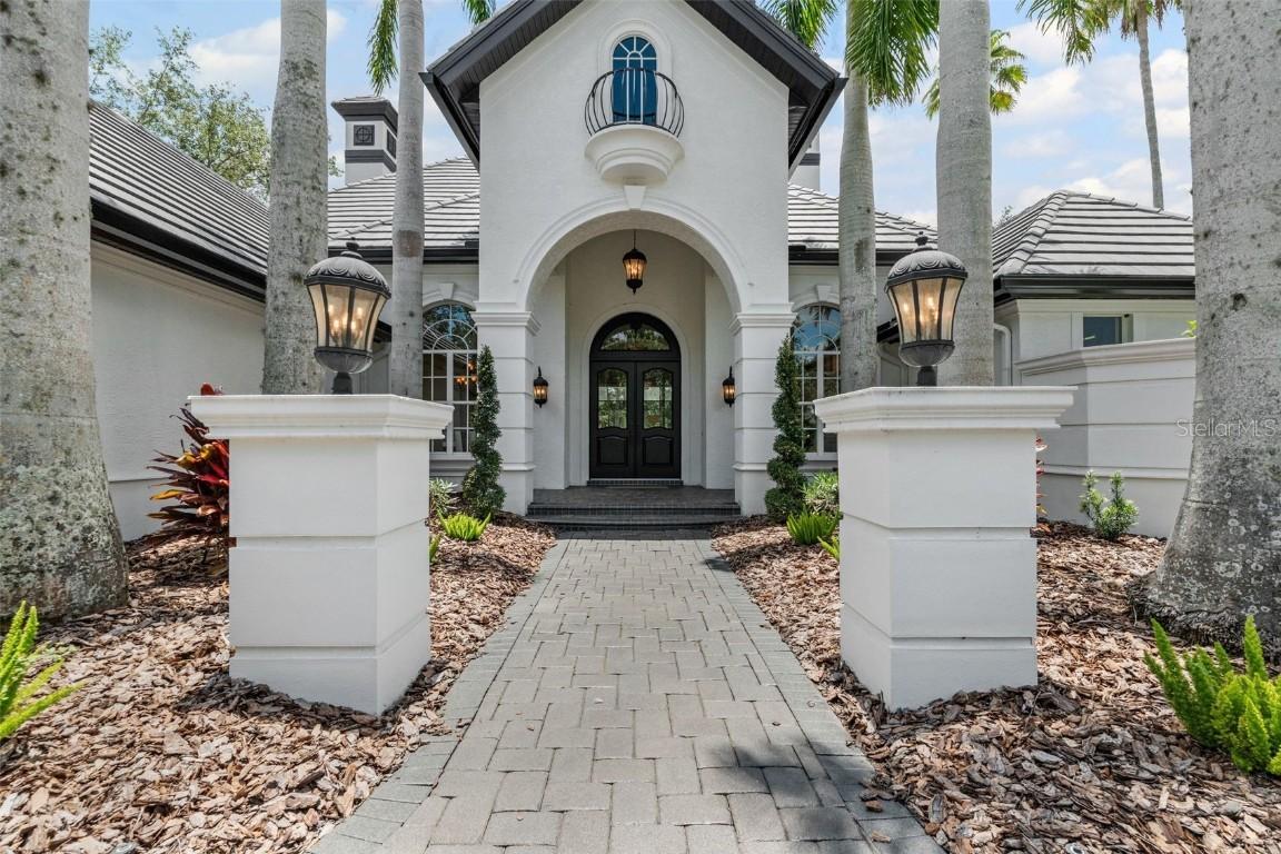 6959 Westchester Cir., Lakewood Ranch, FL 34202