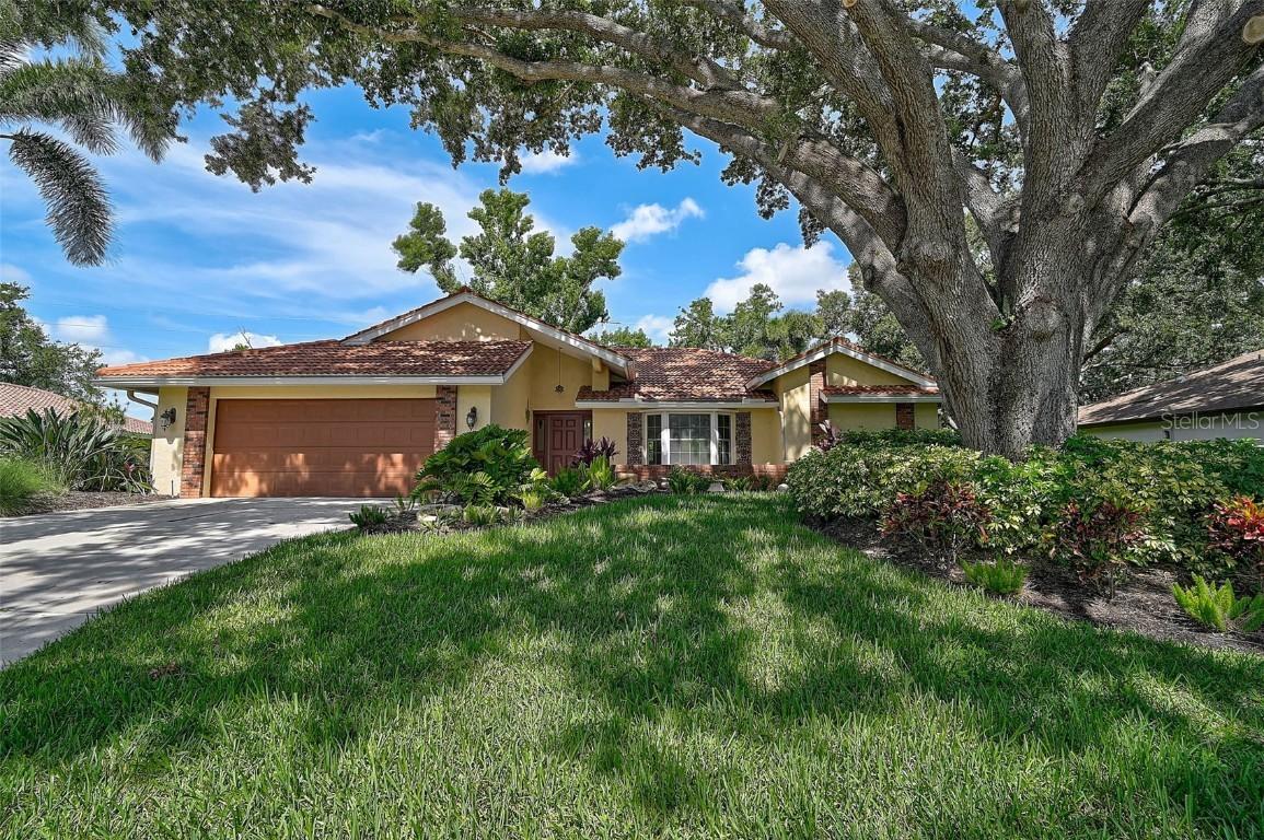 1674 Cottonwood Tr., Sarasota, FL 34232