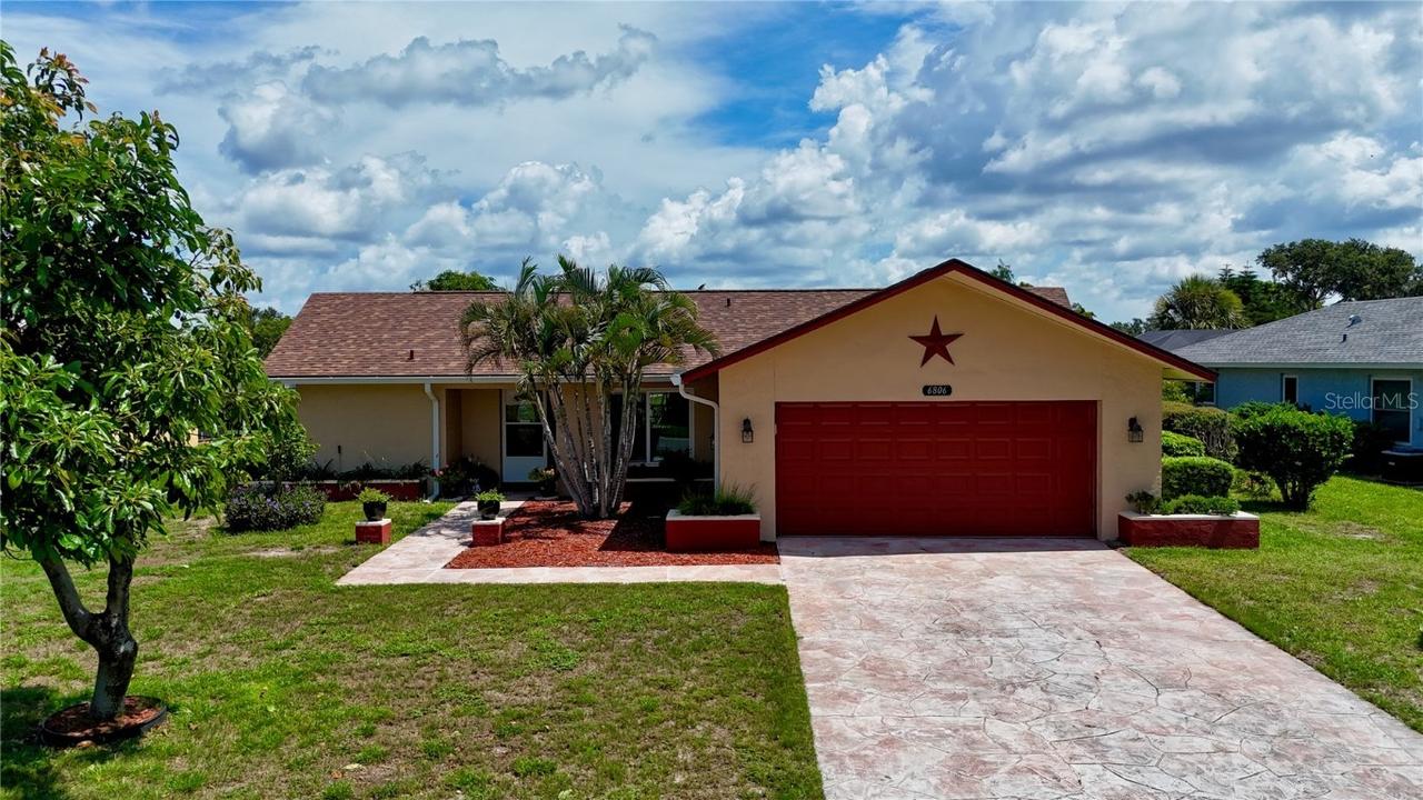 6806 18th Ave., Bradenton, FL 34209
