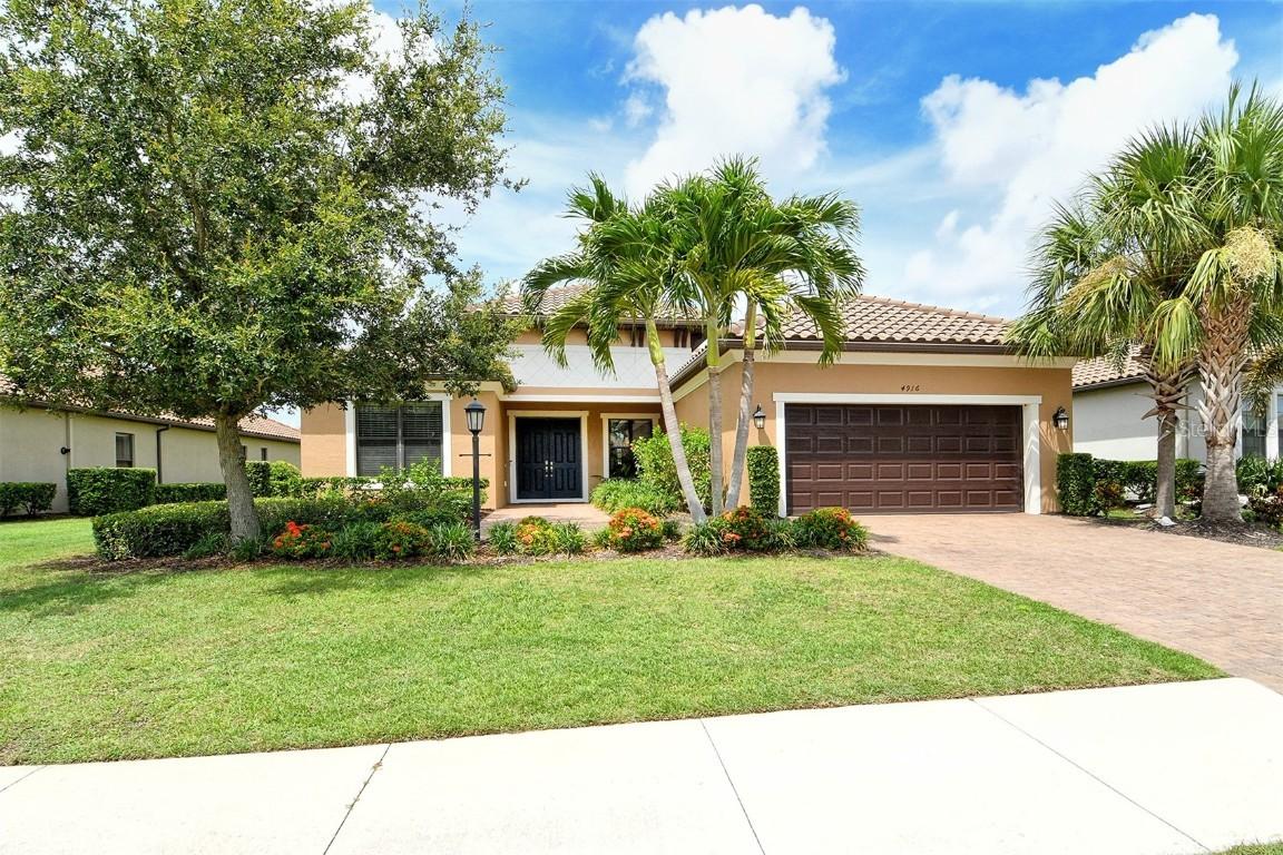 4916 Tivoli Run, Bradenton, FL 34211