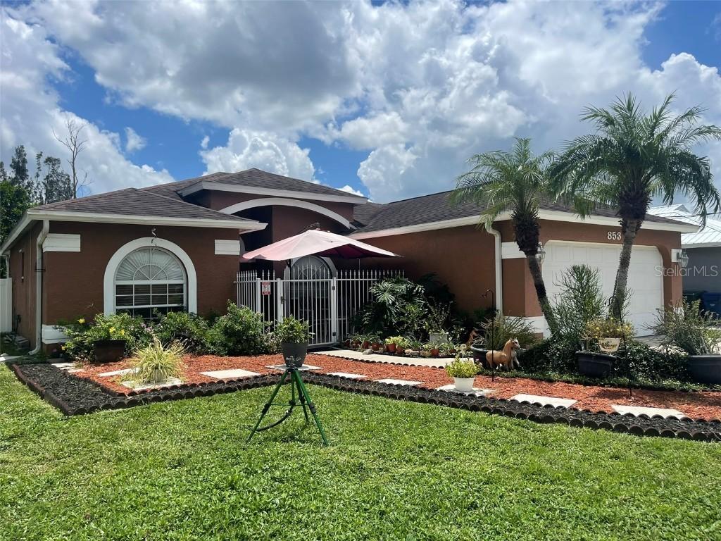 853 Albritton Ave., Sarasota, FL 34232