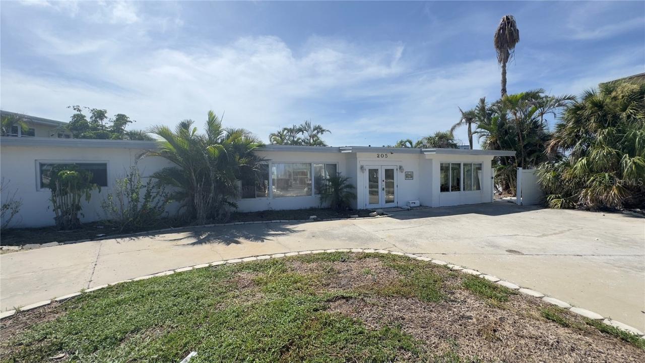 205 55th Ave., St Pete Beach, FL 33706