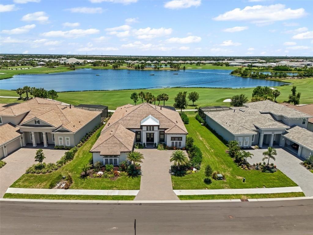 3936 Santa Caterina Blvd., Bradenton, FL 34211