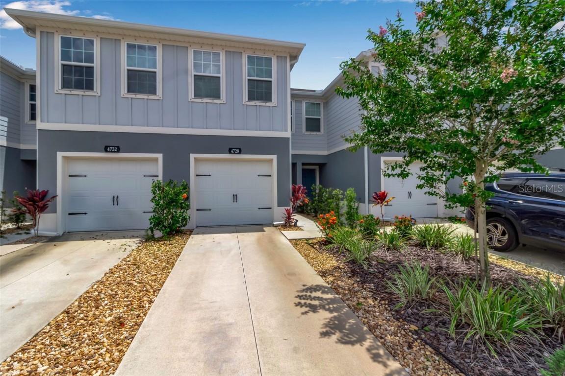 4728 Old Blush St., Bradenton, FL 34211