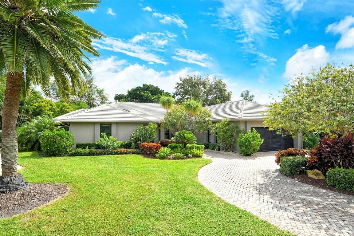 4761 Pine Harrier Dr., Sarasota, FL 34231