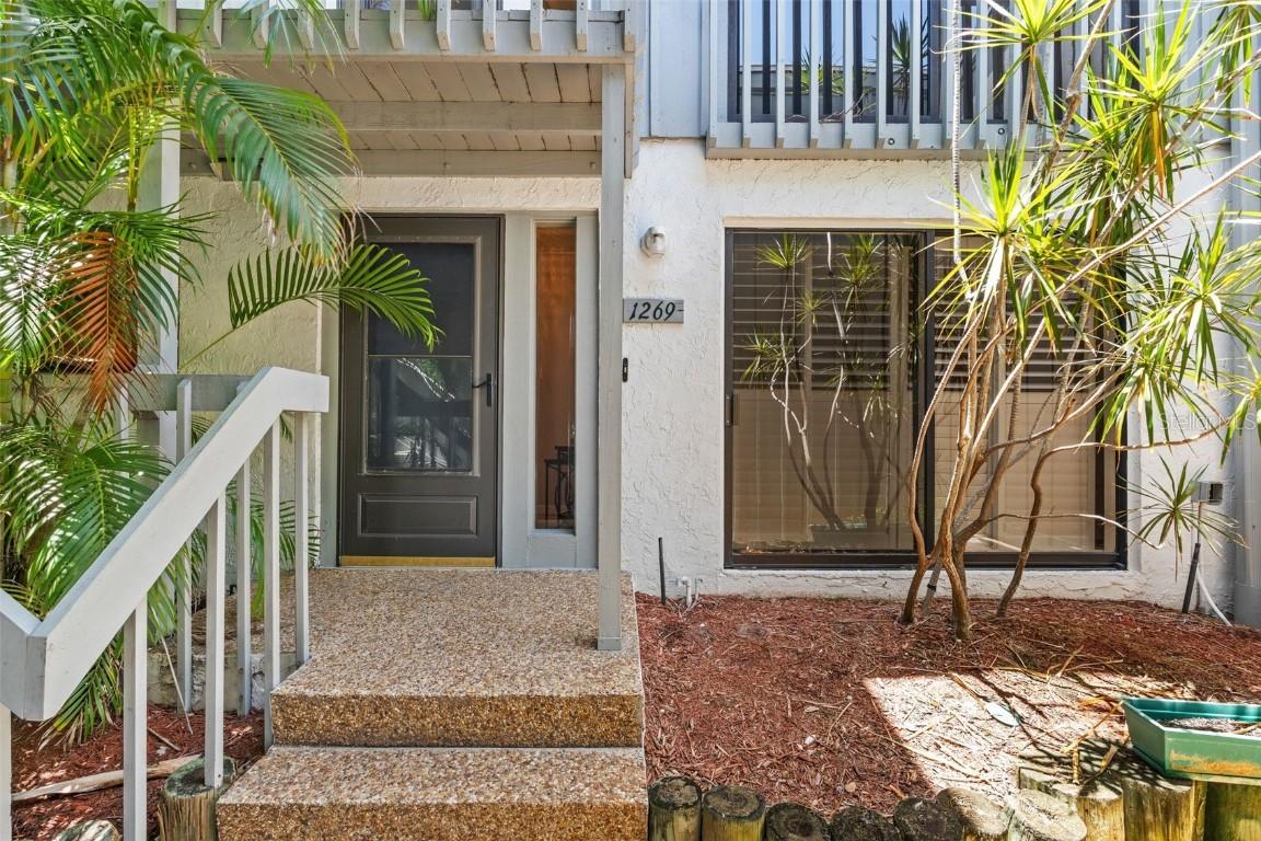 1269 Dockside Pl. #115, Sarasota, FL 34242