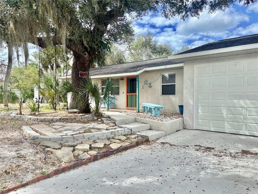 3767 Pinstar Ter., North Port, FL 34287