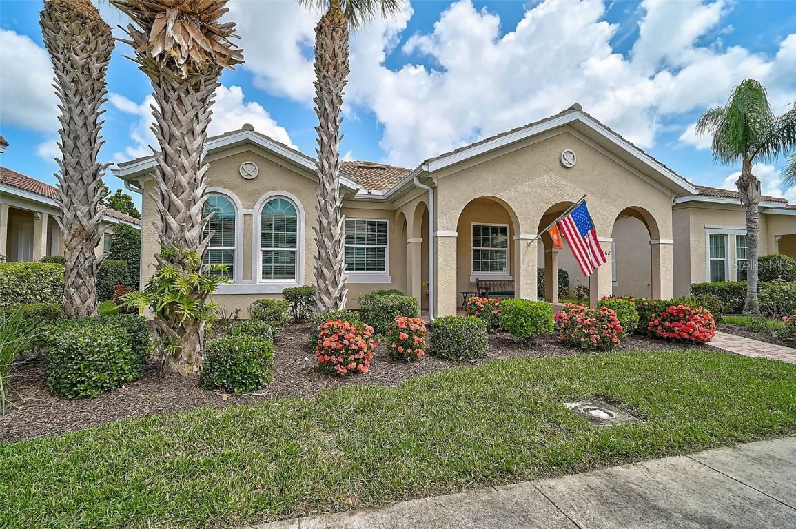5662 Fossano Dr., Sarasota, FL 34238