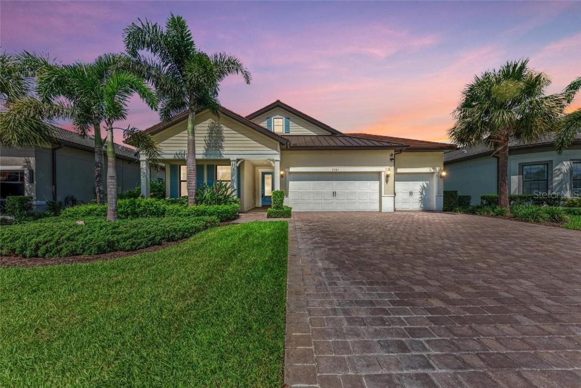 7781 Grande Shores Dr., Sarasota, FL 34240