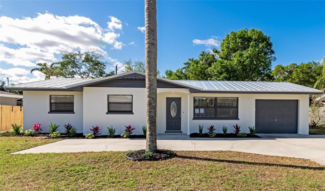 4505 18th Ave., Bradenton, FL 34209