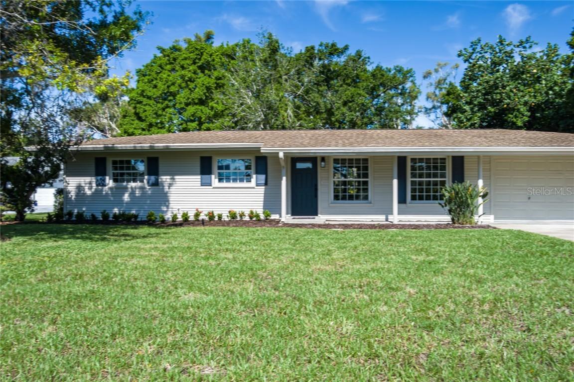 616 59th St., Bradenton, FL 34209