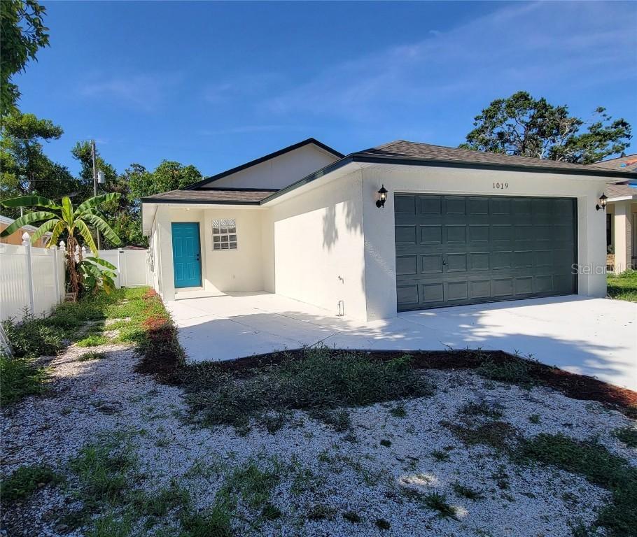 1019 34th Ave., Bradenton, FL 34205