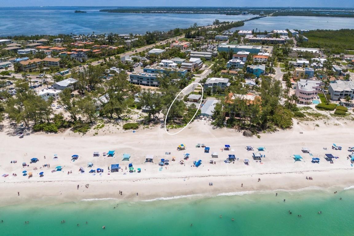 3720 Gulf Dr., Holmes Beach, FL 34217