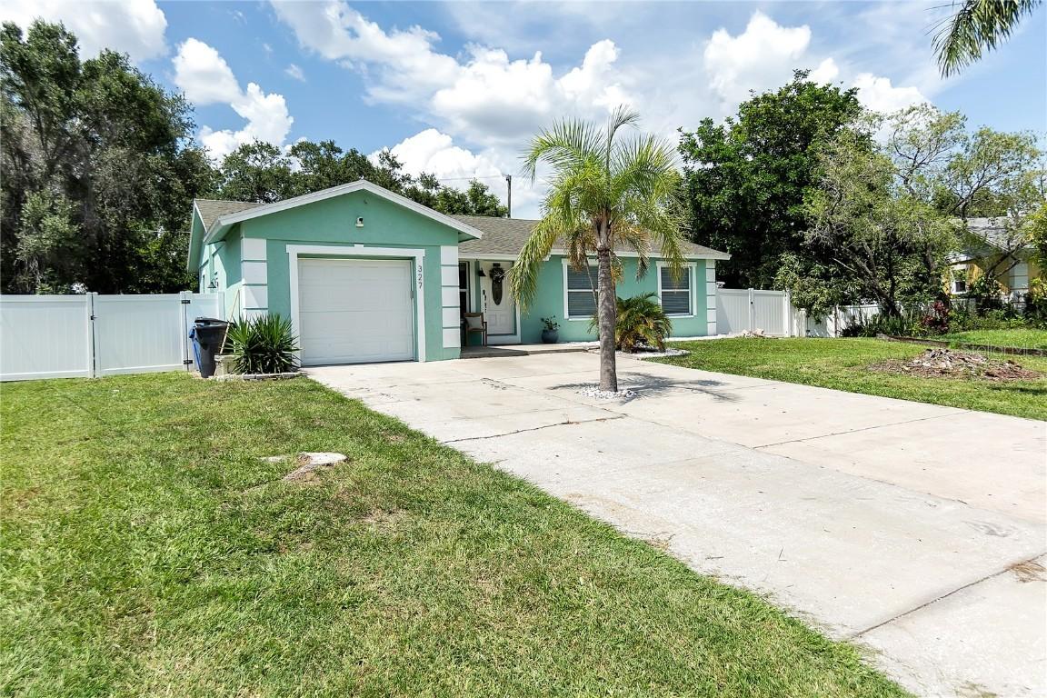 327 Francis Dr., Apollo Beach, FL 33572