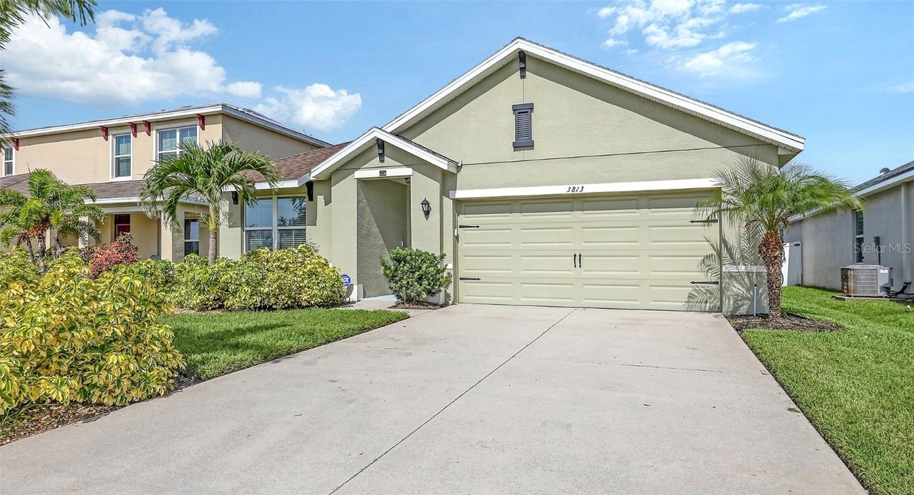 3813 Willow Branch Pl., Palmetto, FL 34221
