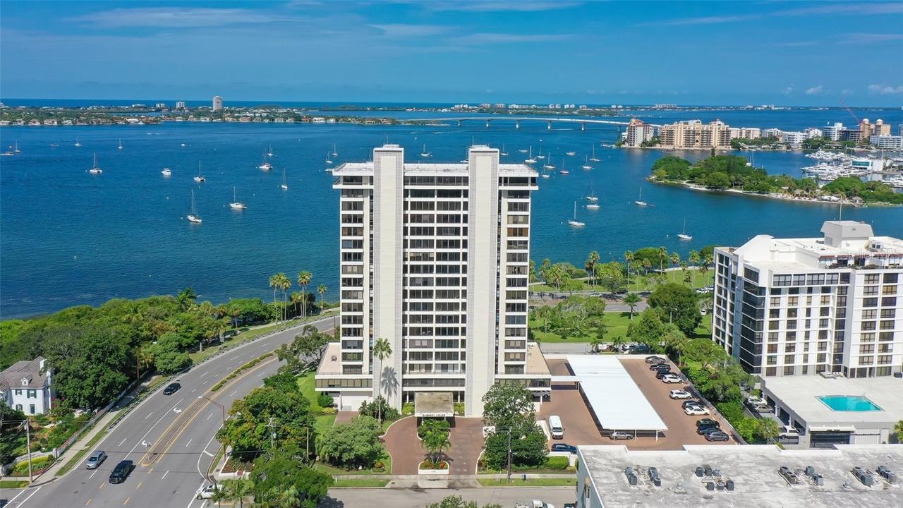 770 S Palm Ave. #PH2, Sarasota, FL 34236