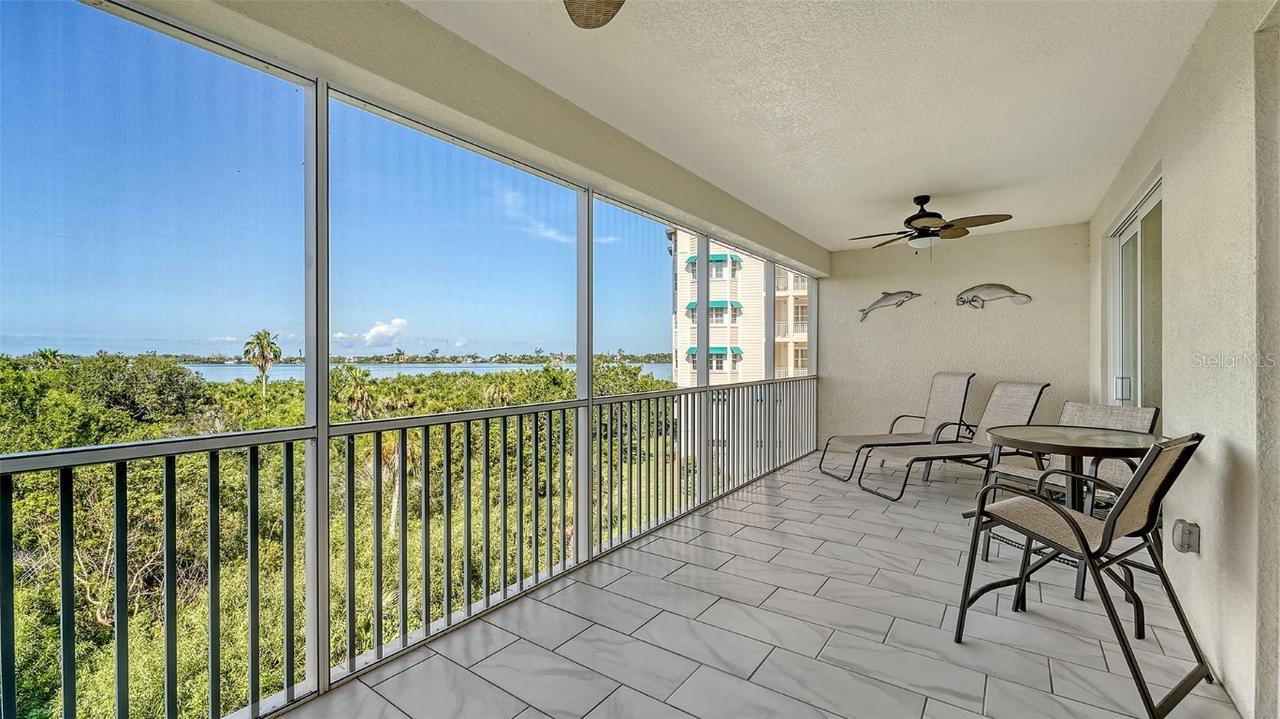 250 Hidden Bay Dr. #302, Osprey, FL 34229