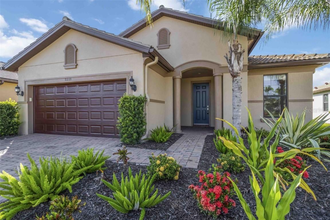 11221 Sandhill Preserve Dr., Sarasota, FL 34238