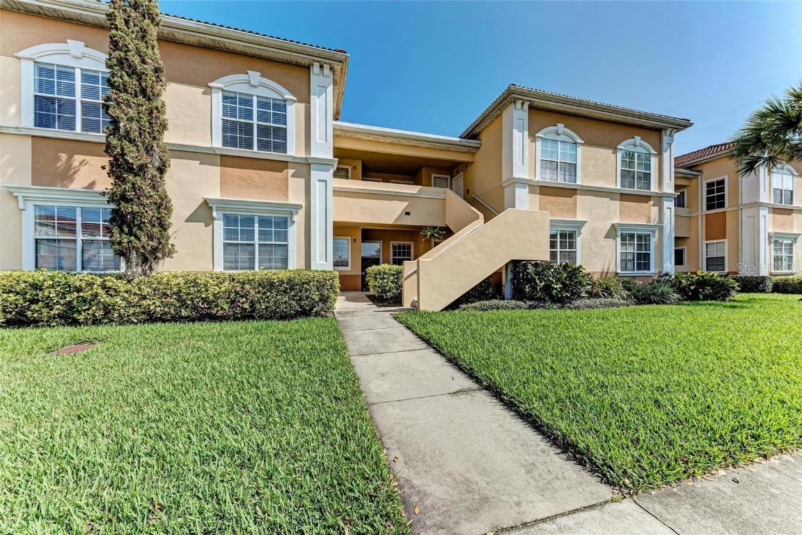1030 Villagio Cir. #103, Sarasota, FL 34237