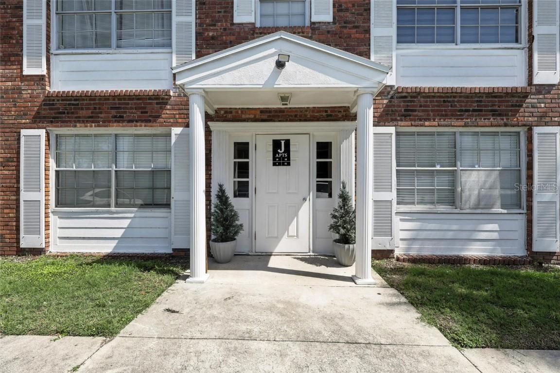 4507 9th St. #J11, Bradenton, FL 34207
