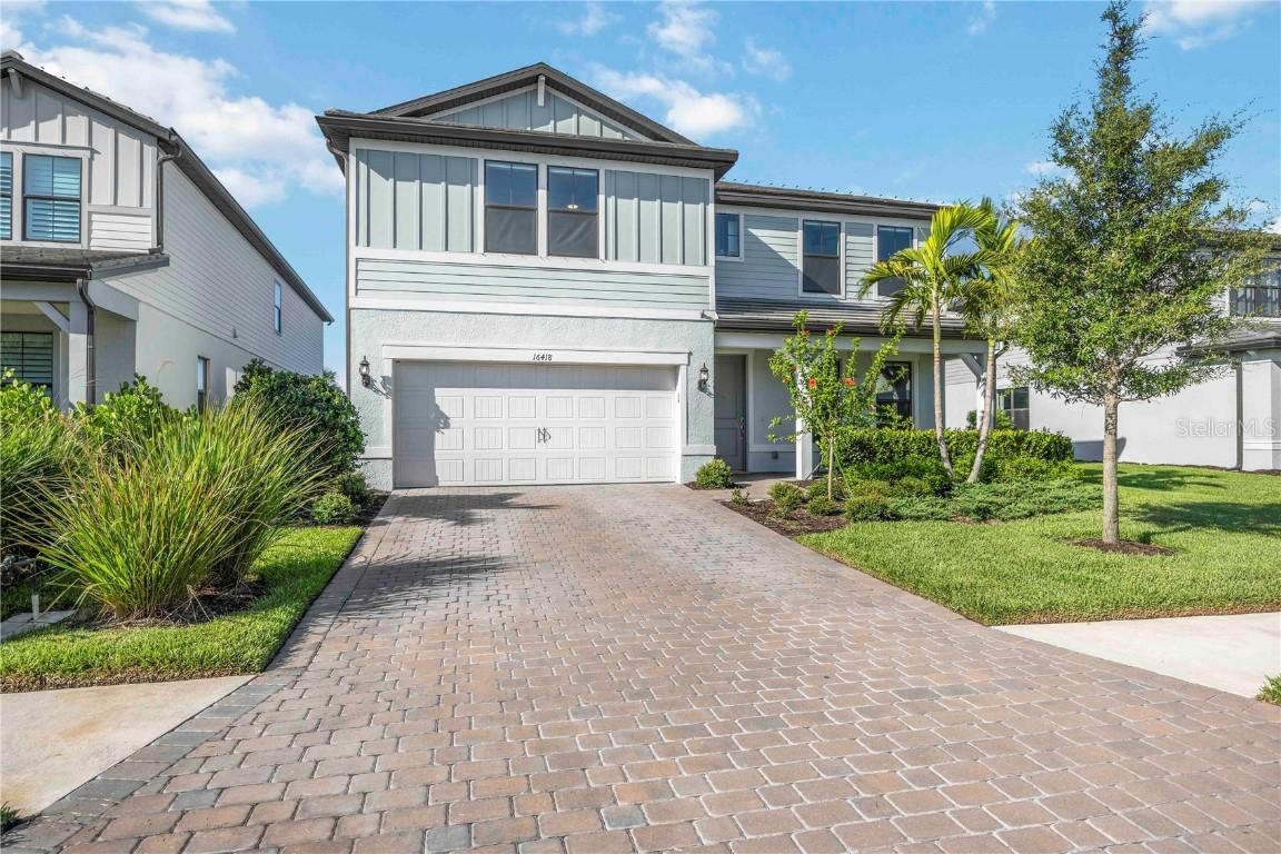 16418 Slate Pl., Lakewood Ranch, FL 34211