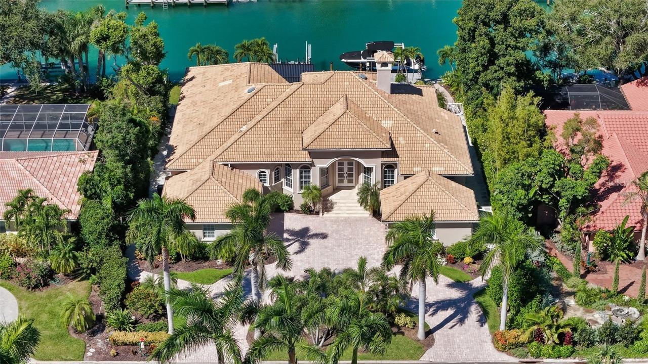 624 Mourning Dove Dr., Sarasota, FL 34236