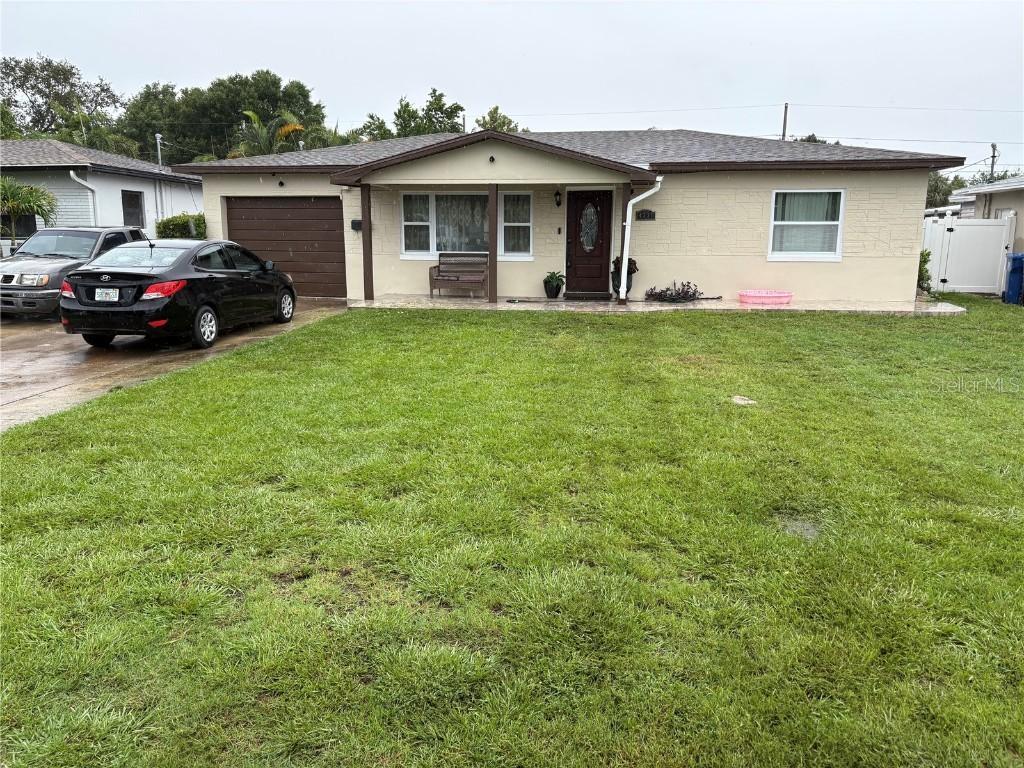 4337 N 15th Ave., St Petersburg, FL 33713