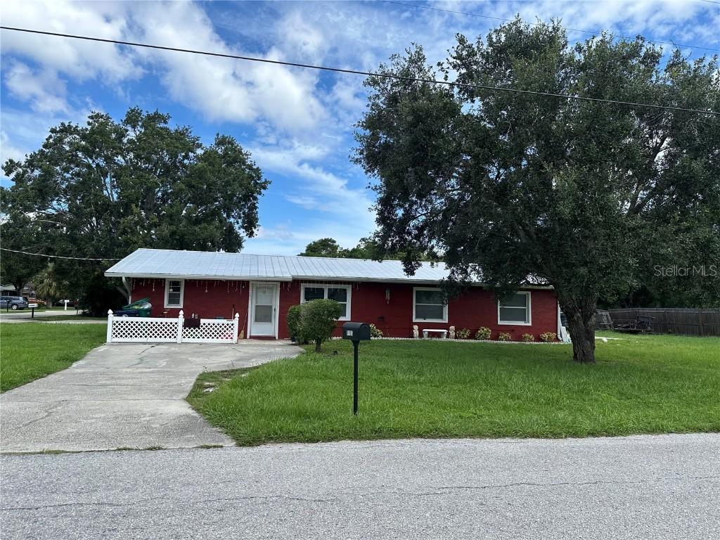 1105 17th Ave., Palmetto, FL 34221