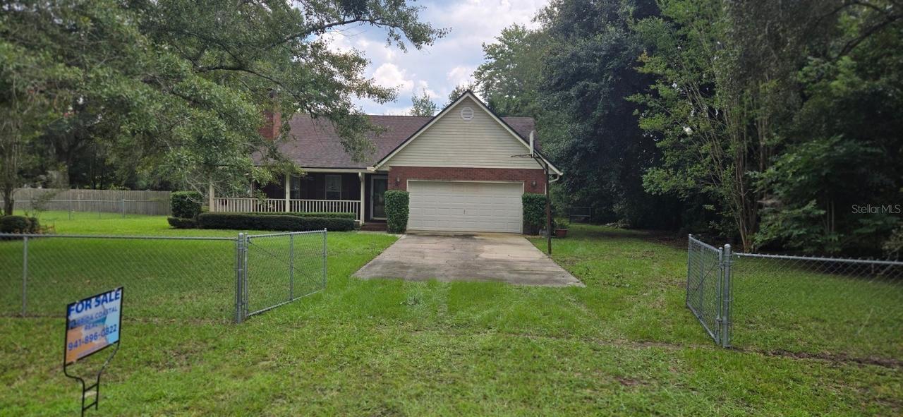 35202 Nancy Rd., Callahan, FL 32011