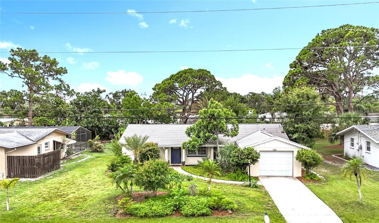 408 67th Ave., Bradenton, FL 34207