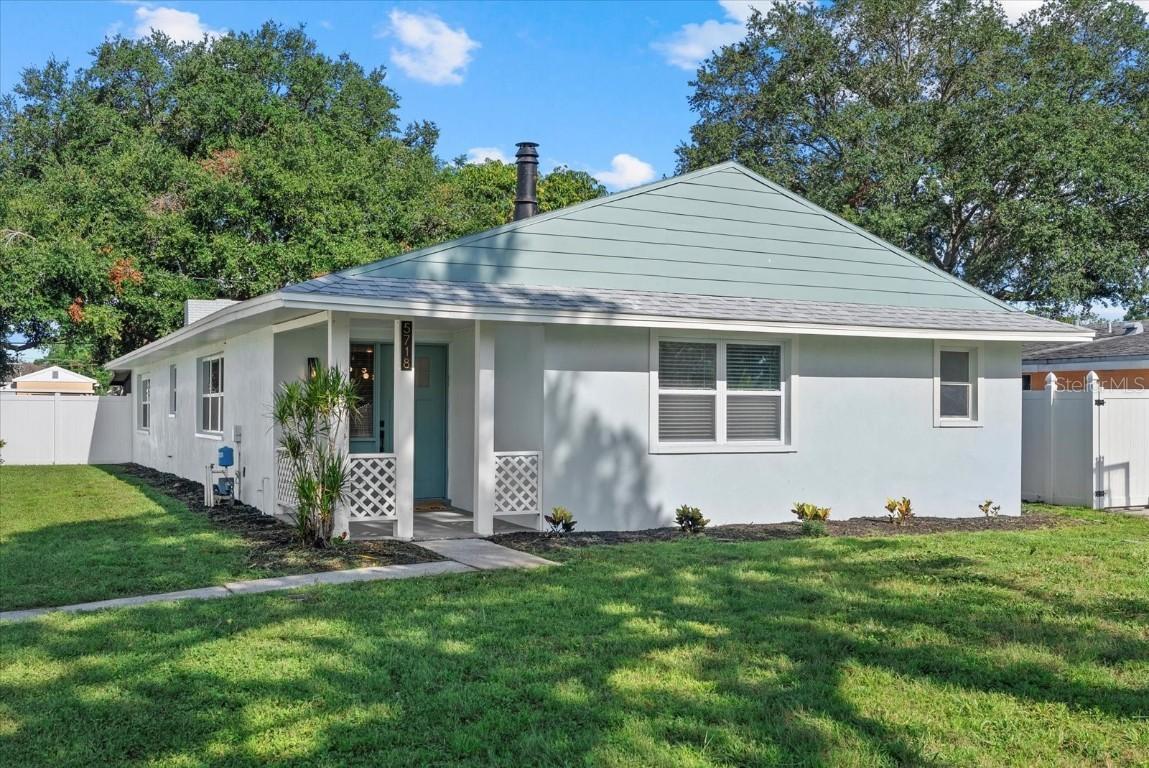 5718 Magnolia St., St Petersburg, FL 33703