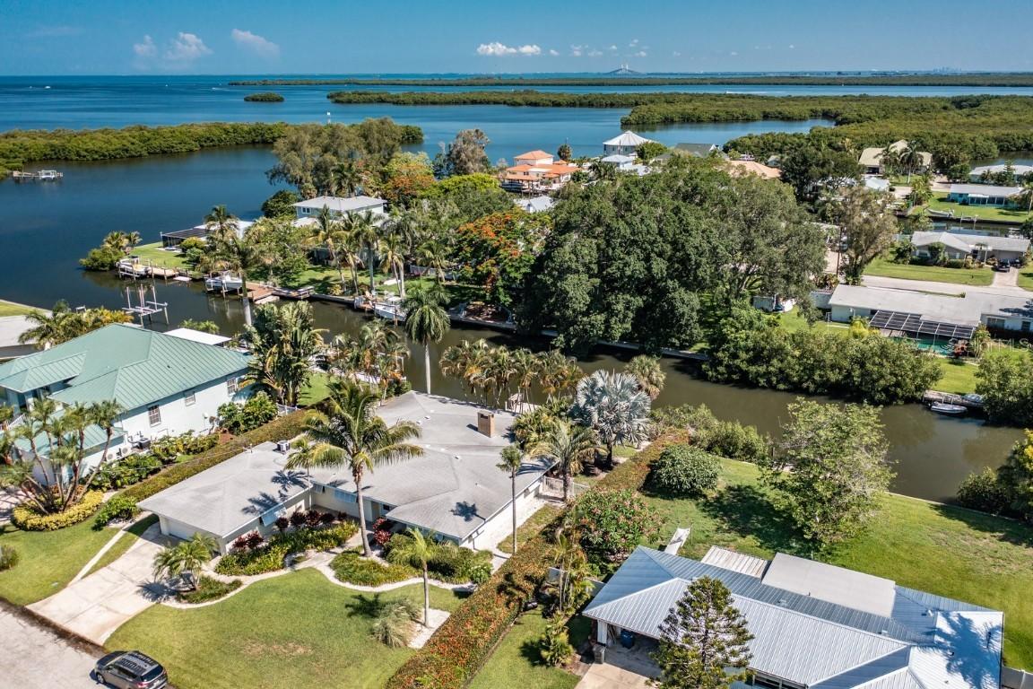 4385 Pompano Ln., Palmetto, FL 34221