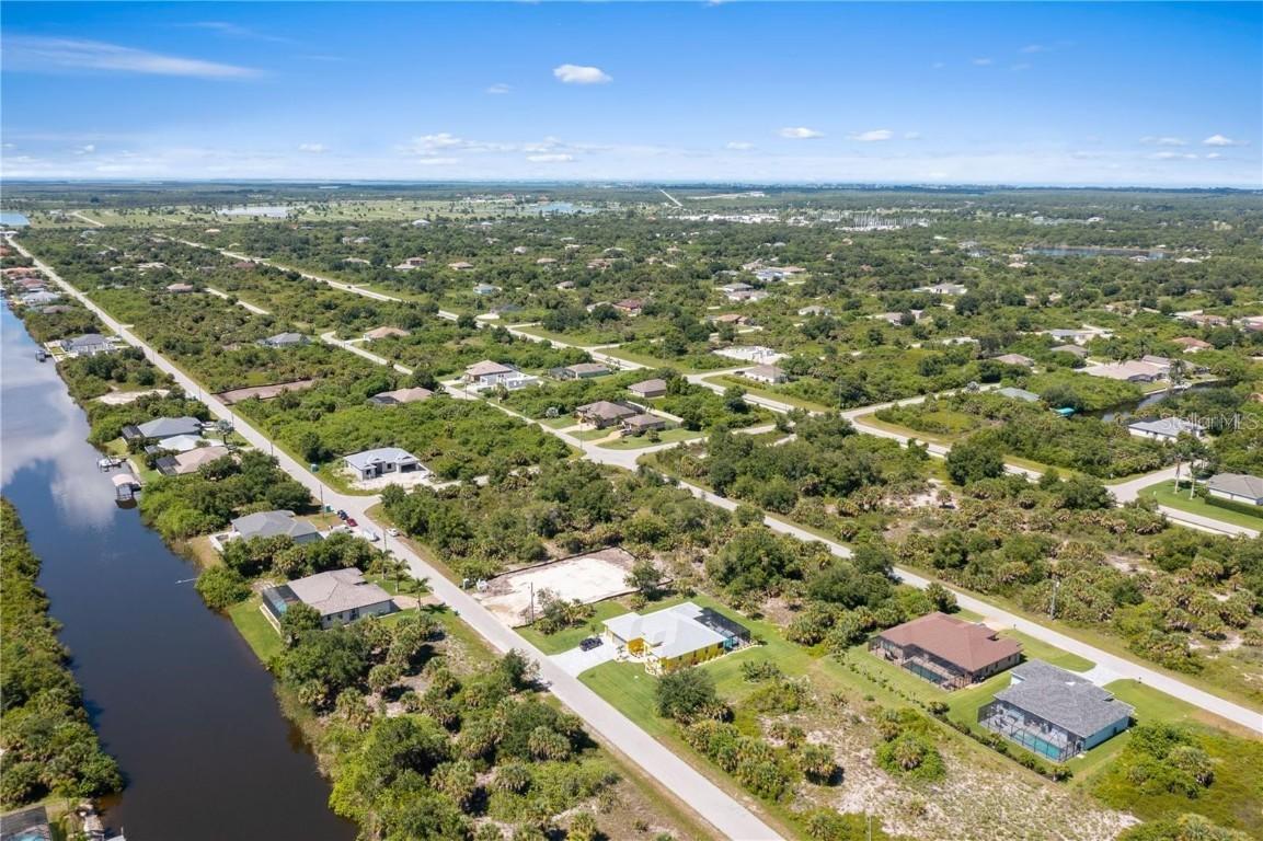 10120 Winnipeg St., Port Charlotte, FL 33981