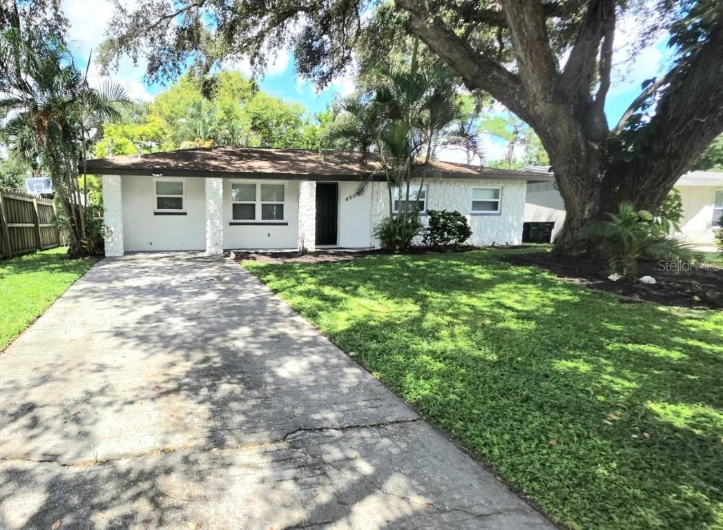 4661 Linwood St., Sarasota, FL 34232