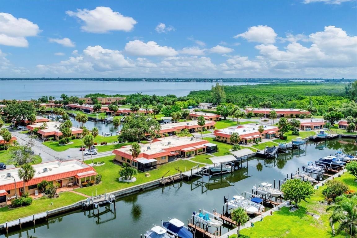 9519 Valencia Cove, Bradenton, FL 34210