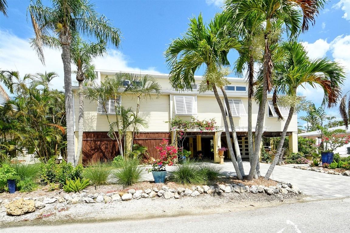 701 Marbury Lane, Longboat Key, FL 34228