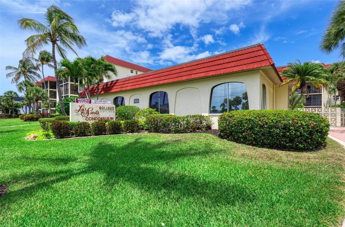 915 Beach Rd. #321, Sarasota, FL 34242