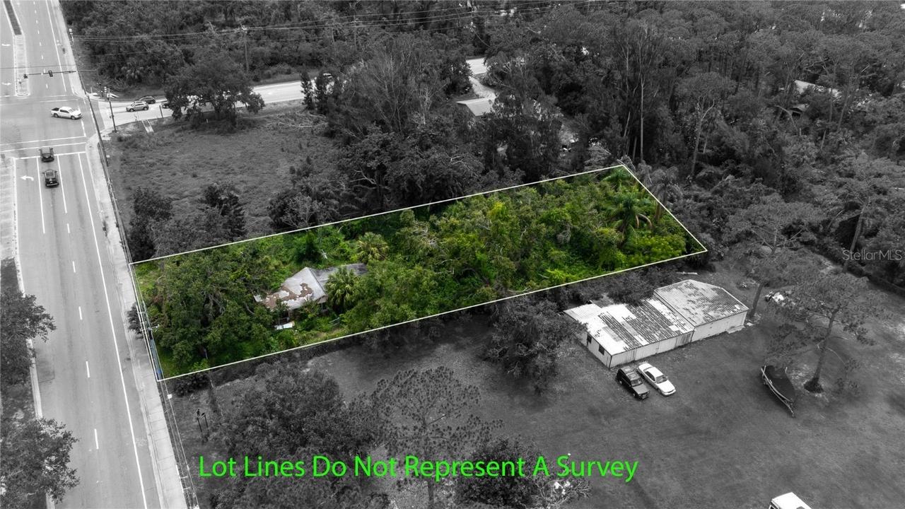 5527 N Lockwood Ridge Rd., Sarasota, FL 34243